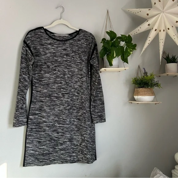 🩷ATHLETA RETREAT LONG SLEEVE GRAY BLACK HEATHER BODY CON MIDI DRESS SIZE SMALL - Picture 4 of 9